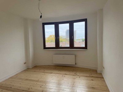 *Offenbach*-2-Zimmer Wohnung mit EBK