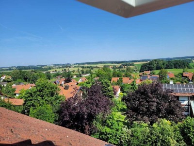 -Sonderpreis- 3-Zimmer-Maisonette-Wohnung mit 63 m² Wohnfläche und 2 Stellplätzen in Velden