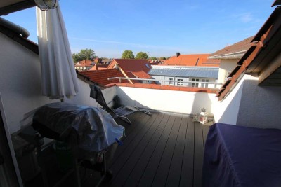 4-Zimmer-Wohnung – 136 qm – Balkon - Garage - absolut zentrale Lage in Seligenstadt