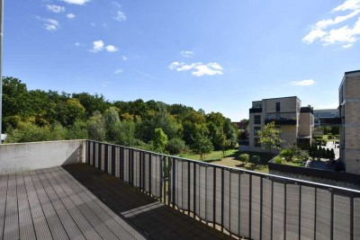 Moderne 3-Zimmer-Maisonette mit Balkon am Stadtwald!