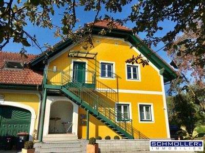 Ruheoase am Land in Stadtnähe - 2-Zimmer-Wohnung mit Garten in einem schönen Anwesen