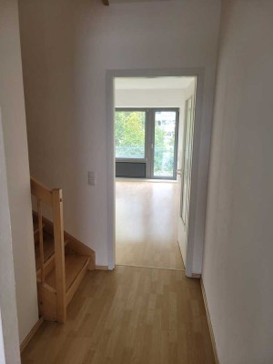 Zentrale 2-Zimmer-Maisonette Wohnung am Einkaufszentrum Dreescher Markt (ohne EBK)