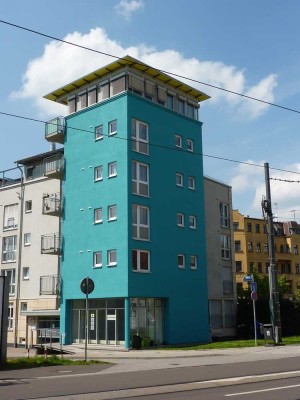 Helle Wohnung in zentraler Lage mit Balkon