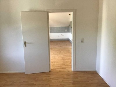 Ansprechende 2-Zimmer-DG-Wohnung mit Balkon in Bochum