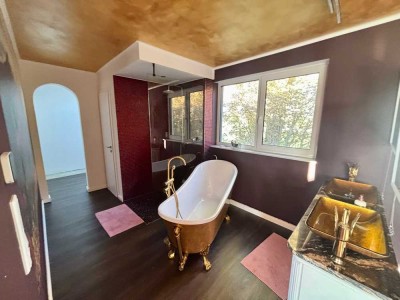 Neuwertiges 8-Zimmer Reihenhaus in Weimar Parkvorstadt mit Garage