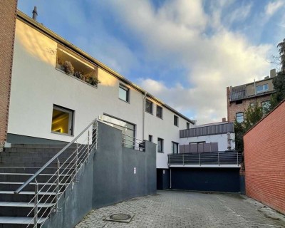 Hochmoderne Loftwohnung im Stadtzentrum mit Terrasse - urbanes Wohnen mit Stil