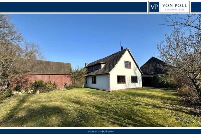 Resthof mit großem Grundstück und Nebengebäuden