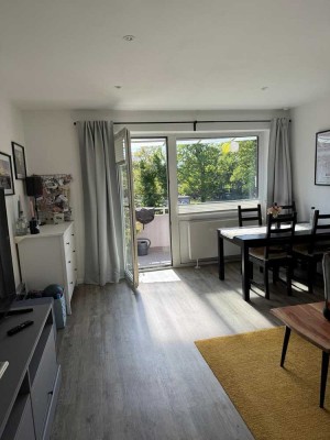 Top Lage - Top Zustand - 3-Zimmer Wohnung mit Balkon in Kiel-Schreventeich