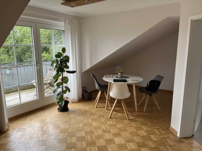 Suche Nachmieter für attraktive 3-Zi-DG-Wohnung mit Balkon und EBK