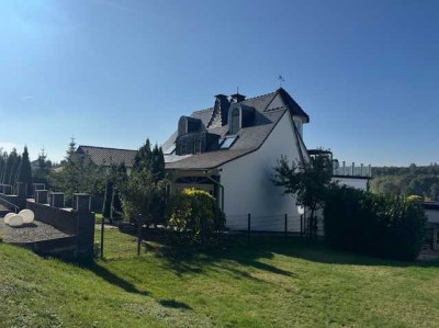 Luxuriöses Haus mit Einliegerwohnung mit besonderem Flair*Kamin*ELW*Sauna*Pool*großer Garten*Garage*