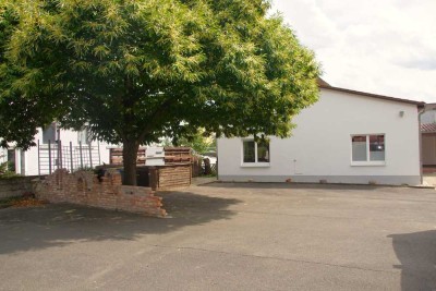 Charmantes Einfamilienhaus im Bungalowstil