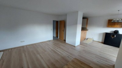 Großzügige 3-Zimmer-Wohnung in ruhiger Zentrumslage (auch WG)