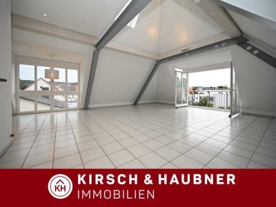 Besondere Architekten-Wohnung nahe der Altstadt!
  Neumarkt
