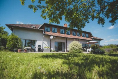 Mehrgenerationenhaus mit sehr viel Platz - Bad Homburg/Ober-Erlenbach