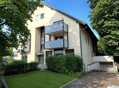 Helle 2,5-Zimmer-Dachgeschosswohnung mit Westbalkon zur Miete in München-Obermenzing