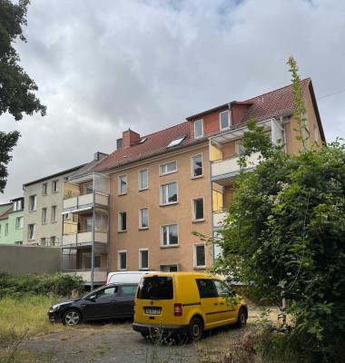 2-Raum-Erdgeschoss Wohnung mit Balkon