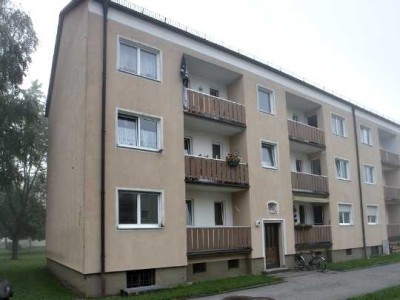 Schöne 3 - Zimmer-Wohnung mit Balkon!