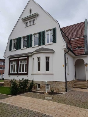 Stilvolle denkmalgeschützte Villa mit Charme