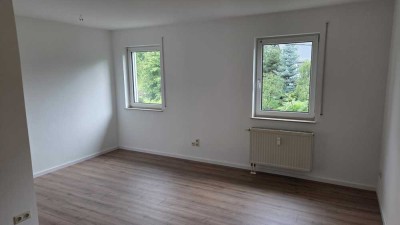 Freundliche 1-Zimmer-Wohnung mit gehobener Innenausstattung in Reichstädt