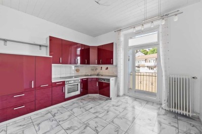 Frisch saniert & bezugsfertig: Traumhafte 3-Raum-Wohnung mit grünem Rückzugsort