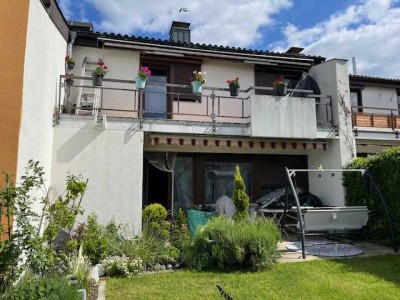 Reihenmittelhaus in Höchberg, 4,5 Zimmer