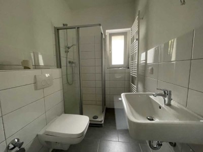 Moderne 3-Zimmer-Wohnung im Erdgeschoss mit Balkon