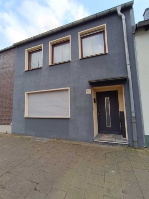 Immobilie im Herzen von Düren – Arnoldsweiler mit 3.000,00 Euro Gutschein 0178 2457353