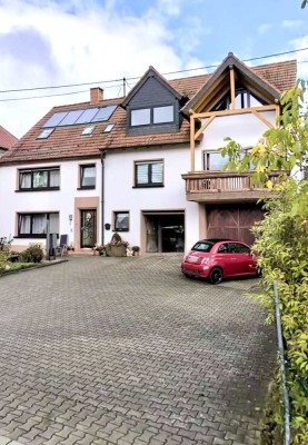 � Landliebe trifft Lebensfreude – großzügiges Bauernhaus mit Hof, Halle & Herz