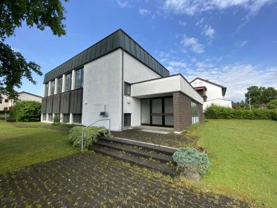 Ehemaliges Kirchengebäude  in Hattenhofen zu verkaufen!