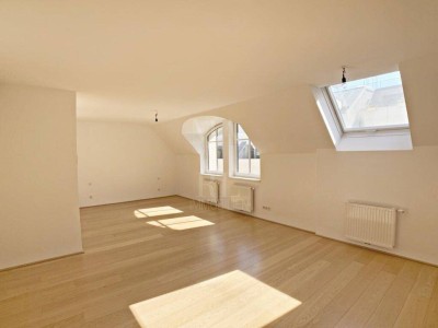 erstklassige Dachterrassenwohnung mit großer Terrasse