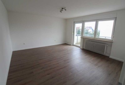 Attraktive 2 Zimmerwohnung mit Balkon und Stellplatz in Linden  zu vermieten