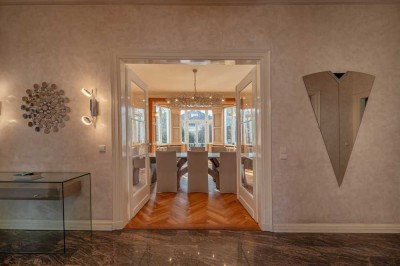 Exklusive 5 Zimmer - Altbauwohnung mit Wellnessbereich und Büro im Rodgebiet