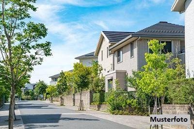 Mehrfamilienhaus im Bau – 3 Wohnungen individuell ausbaubar