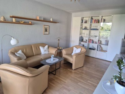 Freundliche und gepflegte 2-Raum-Wohnung mit Balkon in Neuss