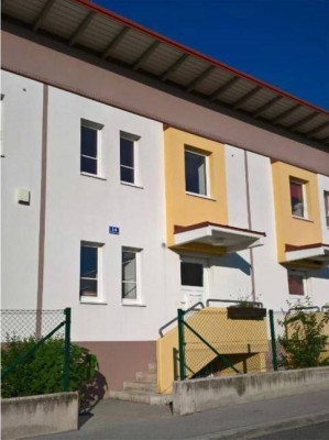 Freies 4-Zimmer Reihenhaus mit Garten und Terrasse in Gumpoldskirchen