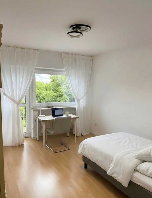 Charmantes WG-Zimmer Wohnung in München-Feldmoching