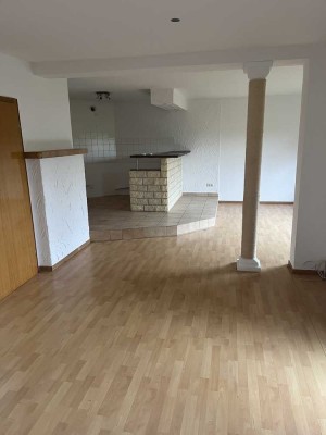 Attraktive 3-Zimmer-Wohnung mit Balkon in Edermünde