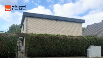 Einfamilienhaus mit Studio und gemütlichem Garten.