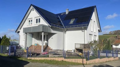Luxuriöses 1-2 Familienhaus in Feldrandlage mit Fernblick