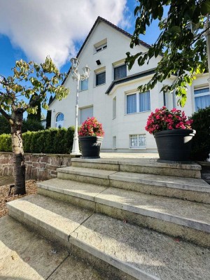 Einzigartige Stadtvilla mit großem Garten in Fallersleben