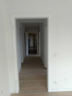 Ansprechende und vollständig renovierte 2-Zimmer-Wohnung in Gelsenkirchen