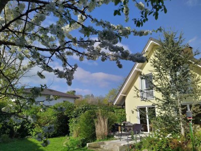 Helles Einfamilienhaus in ruhiger Spielstraße in Quickborn-Heide