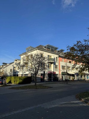 Große, helle Dachgeschosswohnung mit Weitblick! Provisionsfrei!