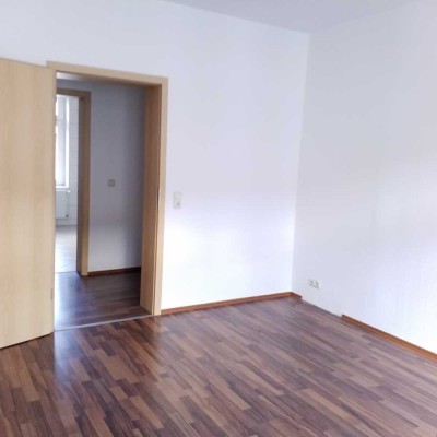 Sonnige2-Raum Wohnung mit Balkon
