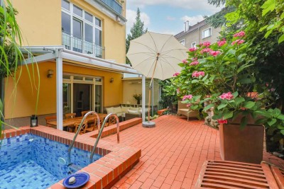 Exklusive Wohnoase mit Garten, Terrasse und Pool
