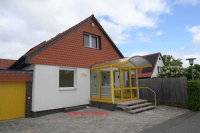 4 Zimmerwohnung in ehemaliger Praxis