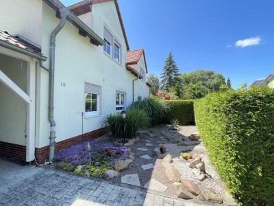 Modernes Einfamilienhaus mit idyllischem Garten und direktem Anschluss zum Naturschutzgebiet - Leuna