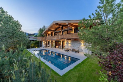 "Wiesenlodge": einzigartige Gartenwohnung mit privatem Pool