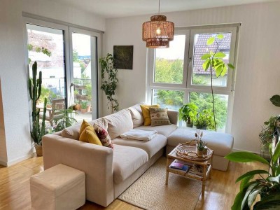 Lichtdurchflutete 3,5-Zimmer Wohnung mit Balkon