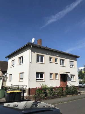 Neuwertige 2-Raum-DG-Wohnung in Bornheim/Hersel